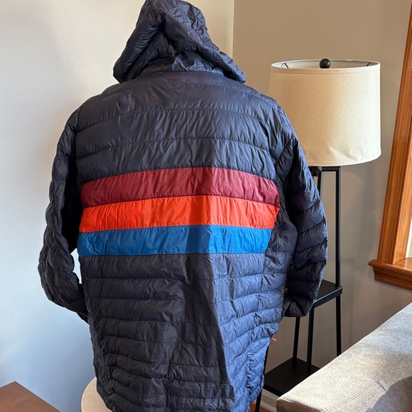 Cotopaxi Fuego Down Hooded Jacket - Picture 3 of 12